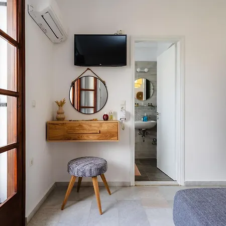 Katerina Studios *