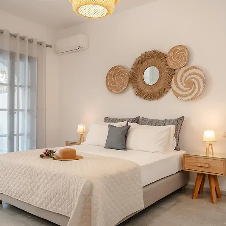 Katerina * Naxos City