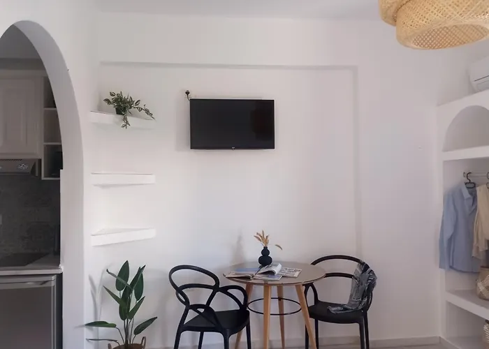 Katerina * Naxos City